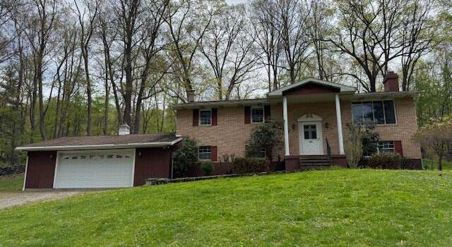 Photo of 322 Shadowbrook Dr, Tunkhannock, PA 18657
