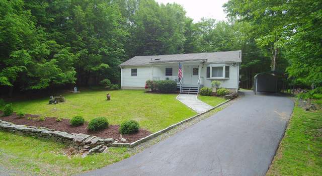 Photo of 102 Maple Cir, Greentown, PA 18426