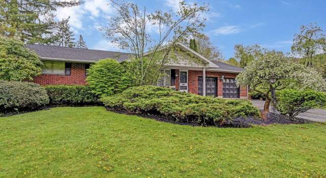 Photo of 207 Beechwood Dr, Roaring Brook Twp, PA 18444