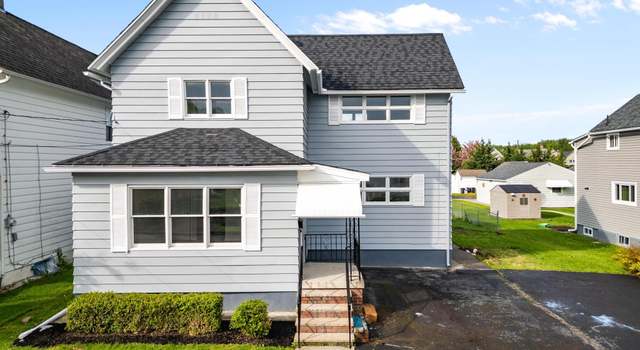 Photo of 215 Oak St, Dickson City, PA 18519