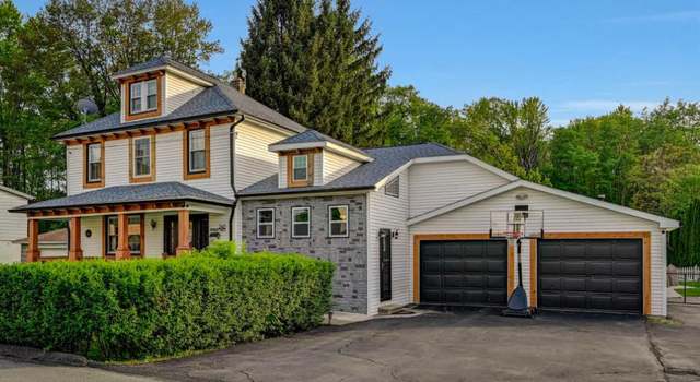 Photo of 240 Morgan St, Jessup, PA 18434