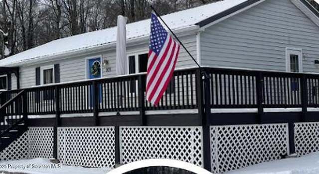 Photo of 909 Maple Acre Rd, Sterling, PA 18463