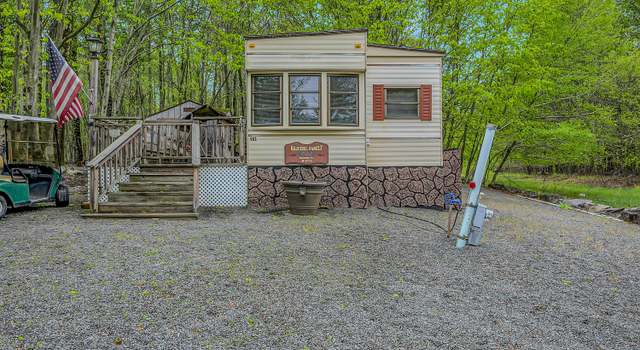 Photo of 575 Warbler Dr, Covington Twp, PA 18424