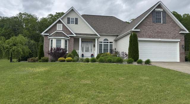 Photo of 404 Champion Cir, Throop, PA 18512