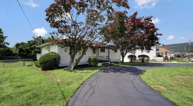 Photo of 619 E Scott St, Olyphant, PA 18447