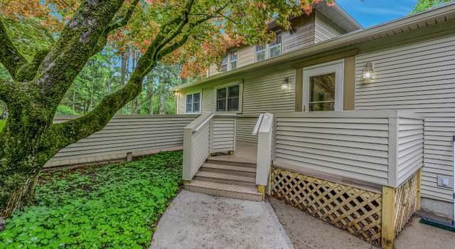 Photo of 837 Old State, Waverly Twp, PA 18411