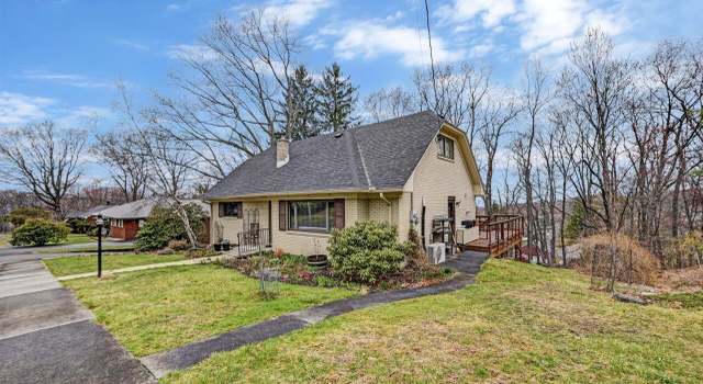 Photo of 7 Cross Dr, Scranton, PA 18505