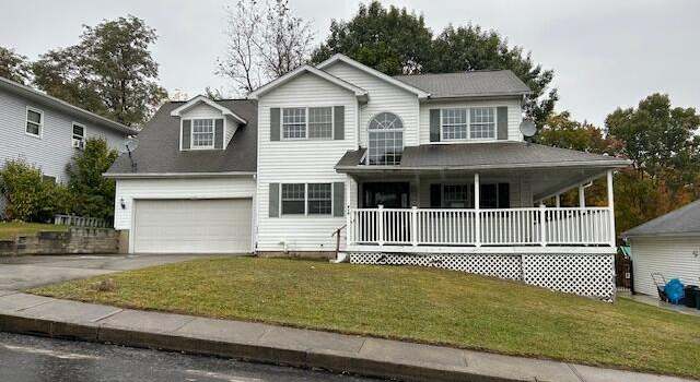 Photo of 814 Laurel Creek Dr, Dickson City, PA 18519