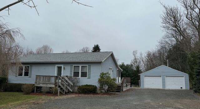 Photo of 230 Henry Holod Rd, Factoryville, PA 18419