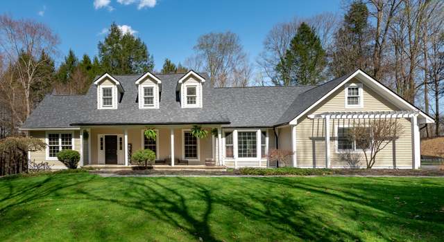 Photo of 9 Valley View Dr, Factoryville, PA 18419