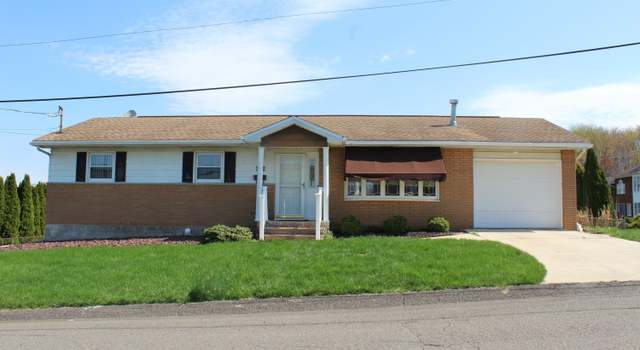 Photo of 1135 New St, Jessup, PA 18434