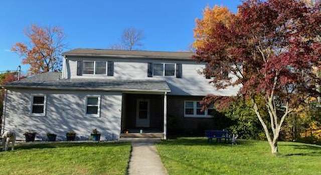 Photo of 302 Wilcrest Rd, Roaring Brook Twp, PA 18444