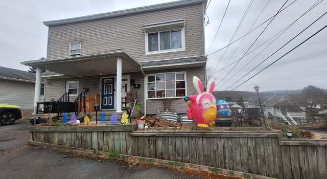 Photo of 900 Albert St, Dickson City, PA 18519