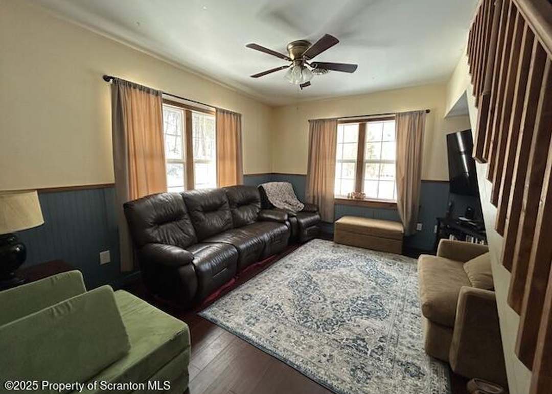 598 Winterdale Road Rd, Starlight, PA 18461