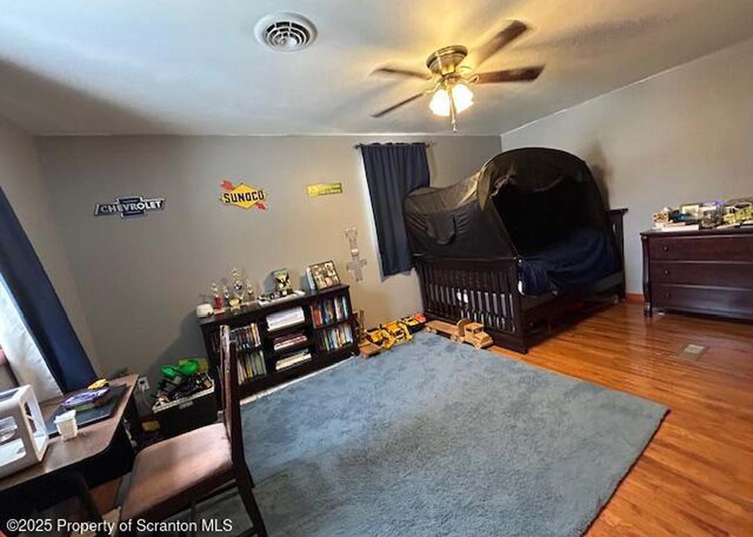 598 Winterdale Road Rd, Starlight, PA 18461