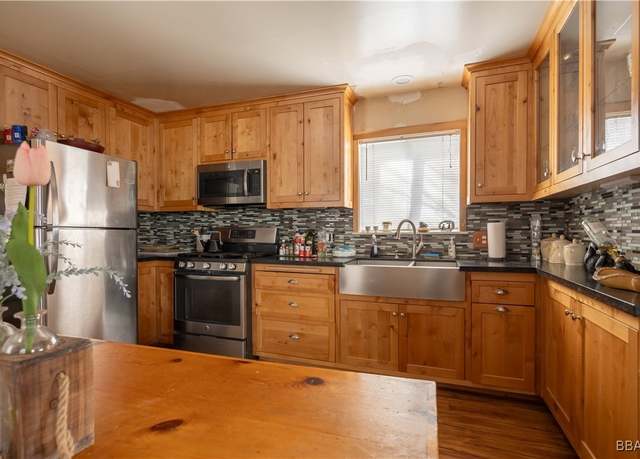 Property at 42555 La Placida Ave, Big Bear Lake, CA 92315, 2 beds, 1 bath