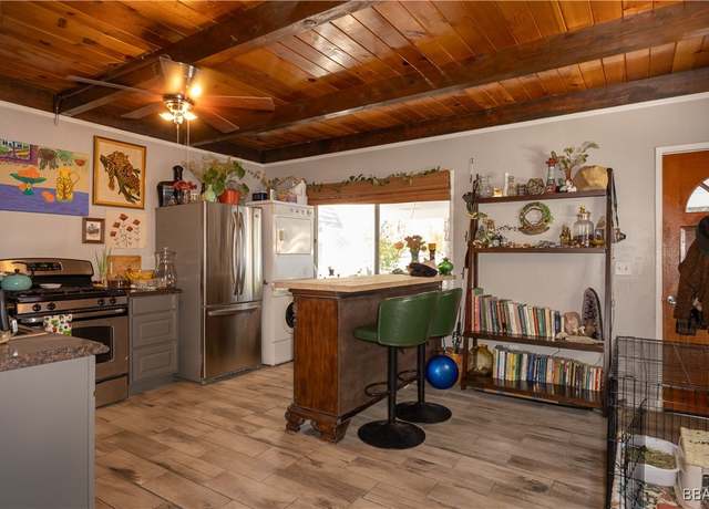 Property at 1025 W Country Club Blvd, Big Bear City, CA 92314, 1 bed, 1 bath
