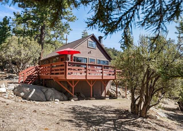 Property at 44 Lakeview Tract, Fawnskin, CA 92333, 2 beds, 1 bath