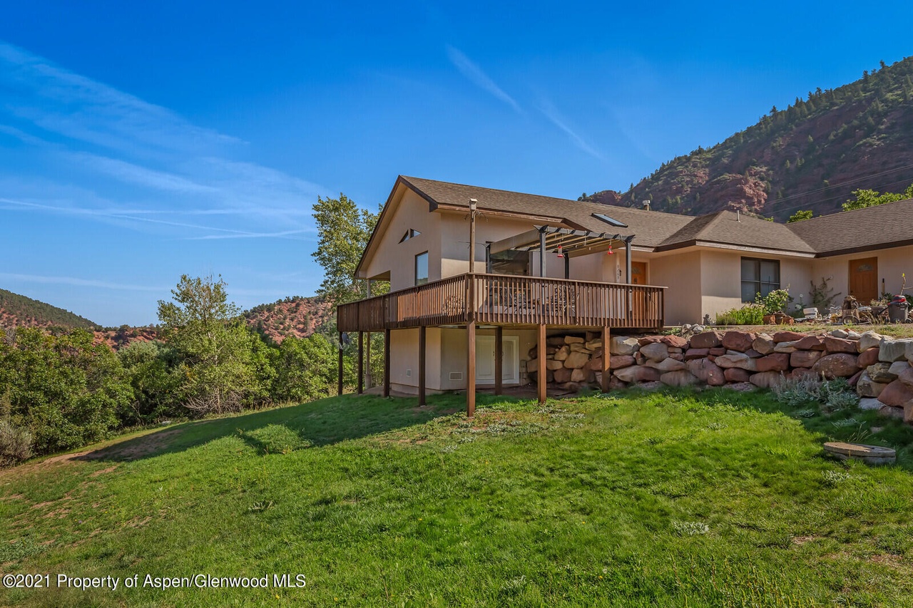 269 Crystal Cir, Carbondale, CO 81623 | MLS# 175346 | Redfin