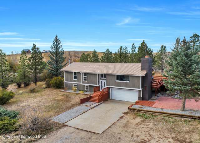 Property at 107 County Road 22, Craig, CO 81625, 4 beds, 3 baths
