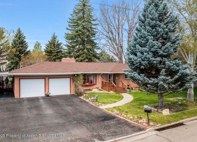 Property at 590 Steele St, Craig, CO 81625, 6 beds, 3.5 baths