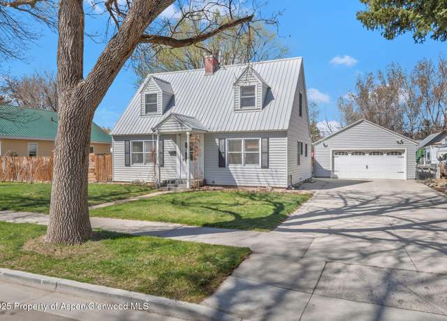 Property at 668 Taylor St, Craig, CO 81625, 3 beds, 1.5 baths