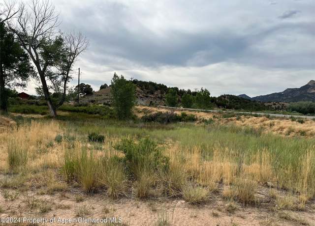Property at 102 Creek Side Dr, Rifle, CO 81650