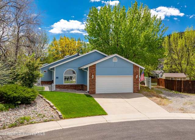Property at 474 Palmetto Dr, New Castle, CO 81647, 3 beds, 2 baths