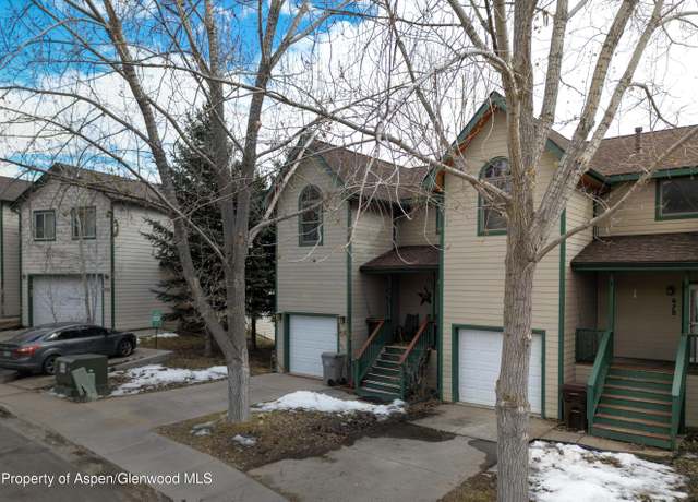 Property at 678 Alder Ridge Ln, New Castle, CO 81647, 3 beds, 3.5 baths