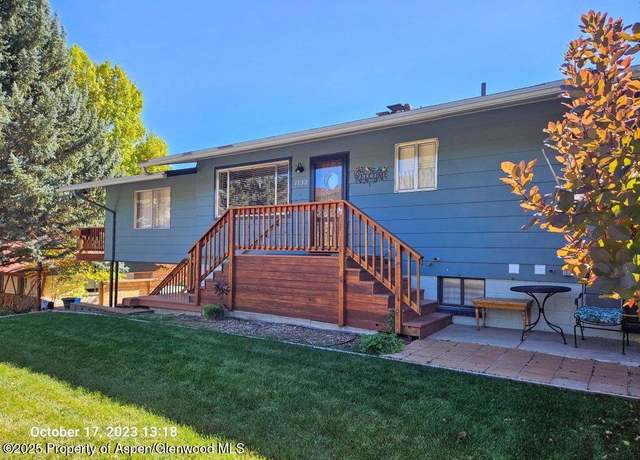 Property at 1133 Red Mountain Dr, Glenwood Springs, CO 81601, 3 beds, 2 baths