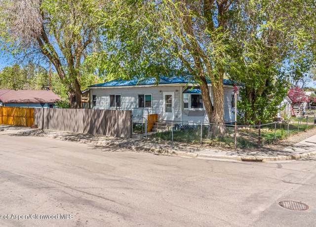 Property at 600 Rose St, Craig, CO 81625, 3 beds, 2 baths