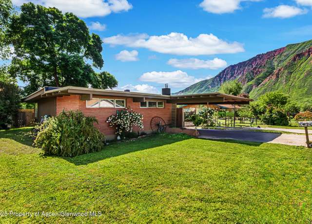 Property at 206 Mel Rey Rd, Glenwood Springs, CO 81601, 3 beds, 1 bath