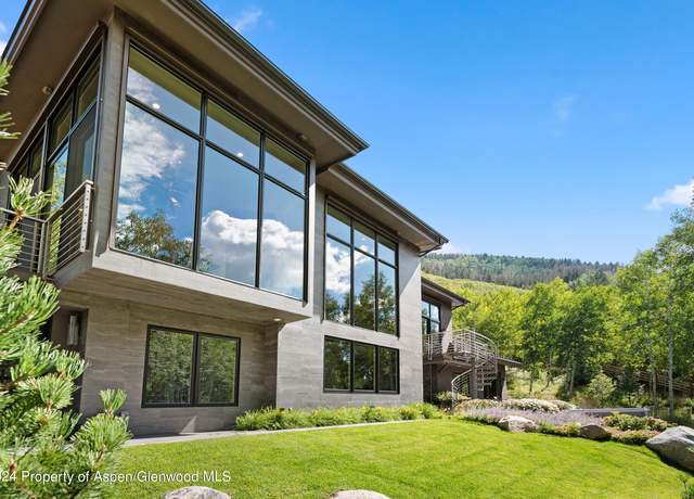 Property at 552 Mountain Laurel Dr, Aspen, CO 81611, 4 beds, 5.5 baths