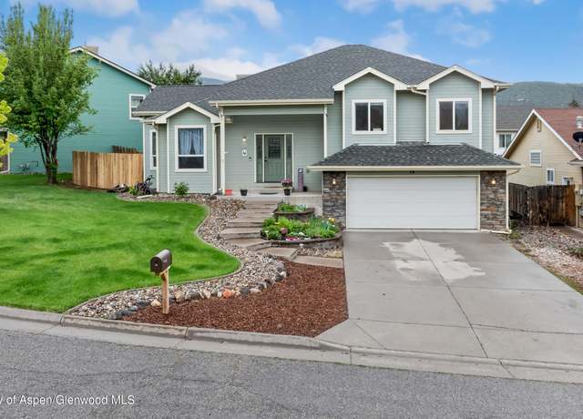 Property at 24 Lupine Ln, Parachute, CO 81635, 4 beds, 3 baths