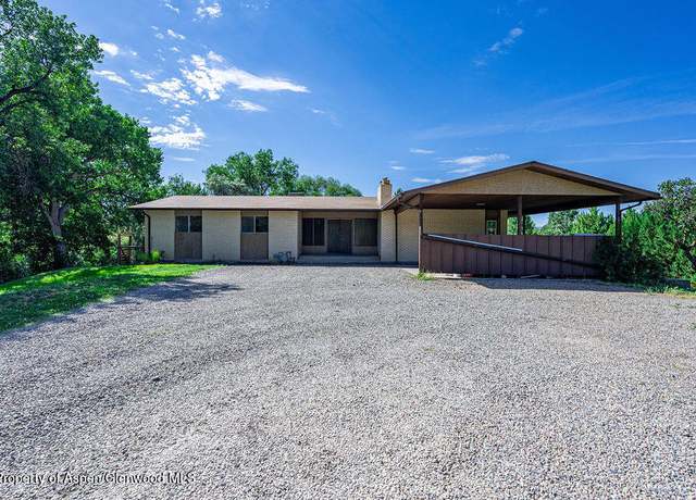 Property at 2669 Sperber Ln, Grand Junction, CO 81506, 3 beds, 2.5 baths