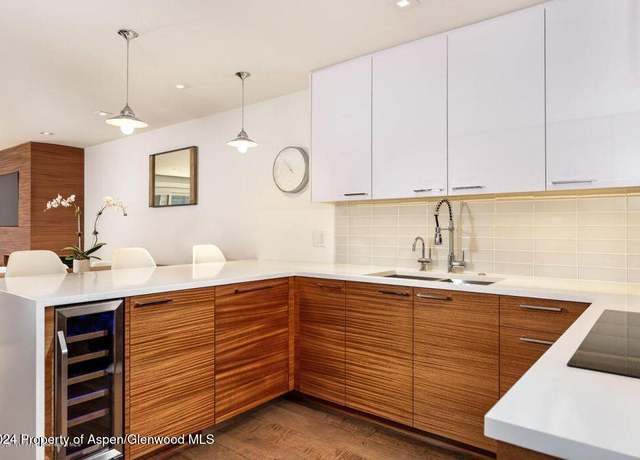Property at 205 E Durant Ave Unit 2J, Aspen, CO 81611, 2 beds, 2 baths