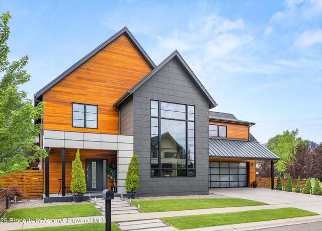 Property at 133 Valley Ct, Basalt, CO 81621, 4 beds, 2.5 baths