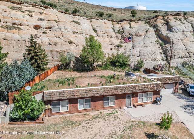 Property at 565 Sandrock Dr, Craig, CO 81625, 3 beds, 2 baths