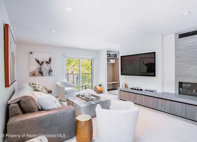 Property at 210 E Cooper Ave Unit 3G, Aspen, CO 81611, 2 beds, 2 baths
