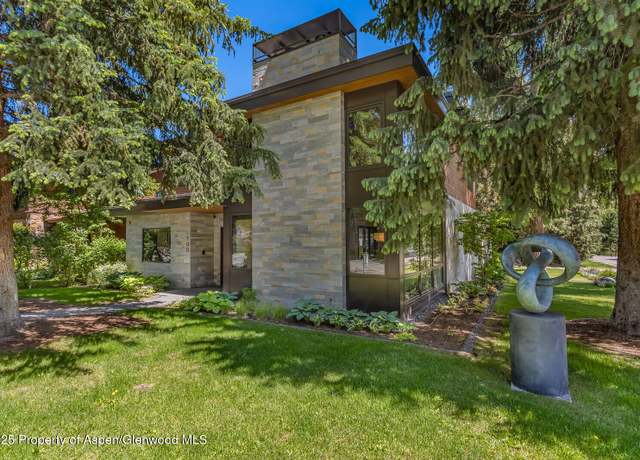 Property at 700 W Smuggler St, Aspen, CO 81611, 6 beds, 6 baths