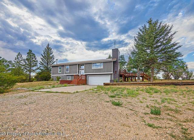 Property at 107 County Road 22, Craig, CO 81625, 4 beds, 3 baths