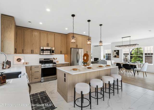 Property at 27 Spur Dr, New Castle, CO 81647, 3 beds, 2.5 baths
