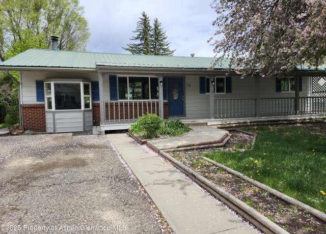 Property at 737 Rose St, Craig, CO 81625, 3 beds, 1 bath