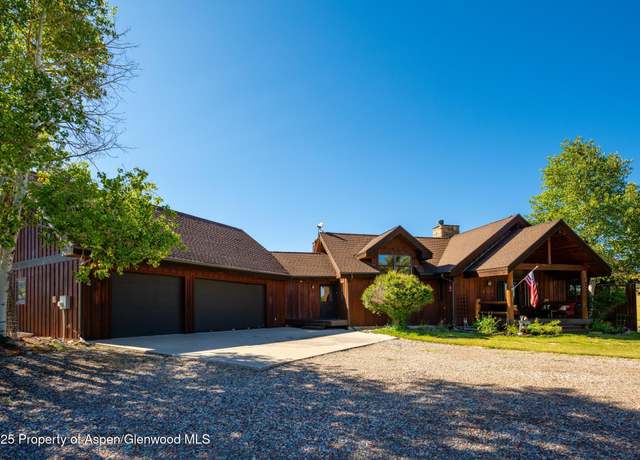 Property at 690 Heather Ln, Glenwood Springs, CO 81601, 4 beds, 3.5 baths