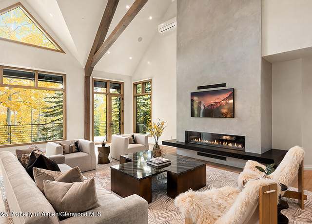 Property at 285 Pfister Dr, Aspen, CO 81611, 6 beds, 7 baths