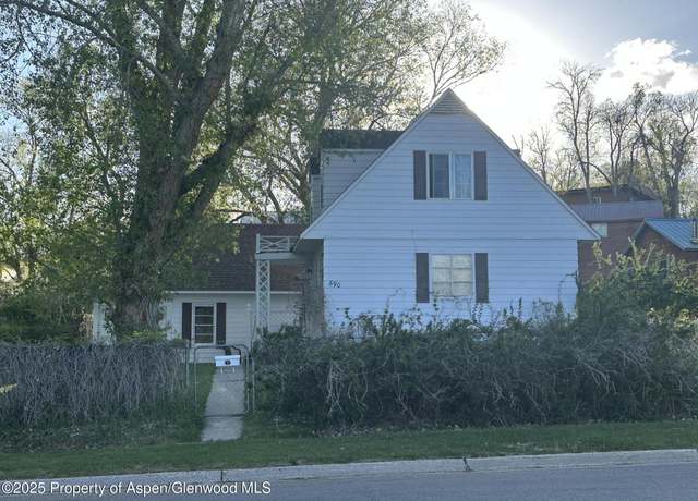 Property at 890 Breeze St, Craig, CO 81625, 2 beds, 1 bath