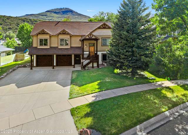 Property at 1913 COLOROW Rd, Glenwood Springs, CO 81601, 4 beds, 3 baths