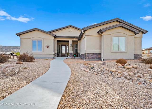 Property at 307 Ruby Mountain Rd, Grand Junction, CO 81507, 3 beds, 2.5 baths