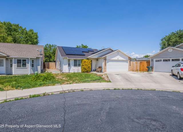 Property at 473 Robin Ct, Grand Junction, CO 81504, 3 beds, 2 baths