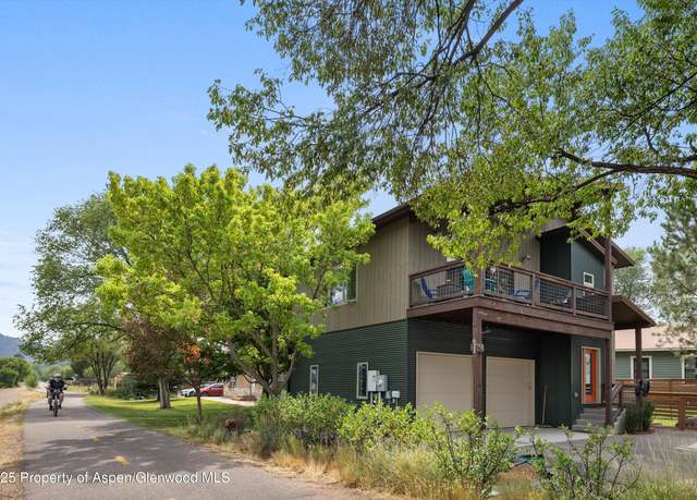 Property at 296/298 N 7th St, Carbondale, CO 81623, 6 beds, 6.5 baths
